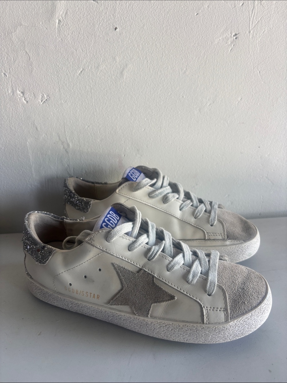 Golden Goose Kids White Sneakers with Gray Suede Star and Silver Glitter Heel